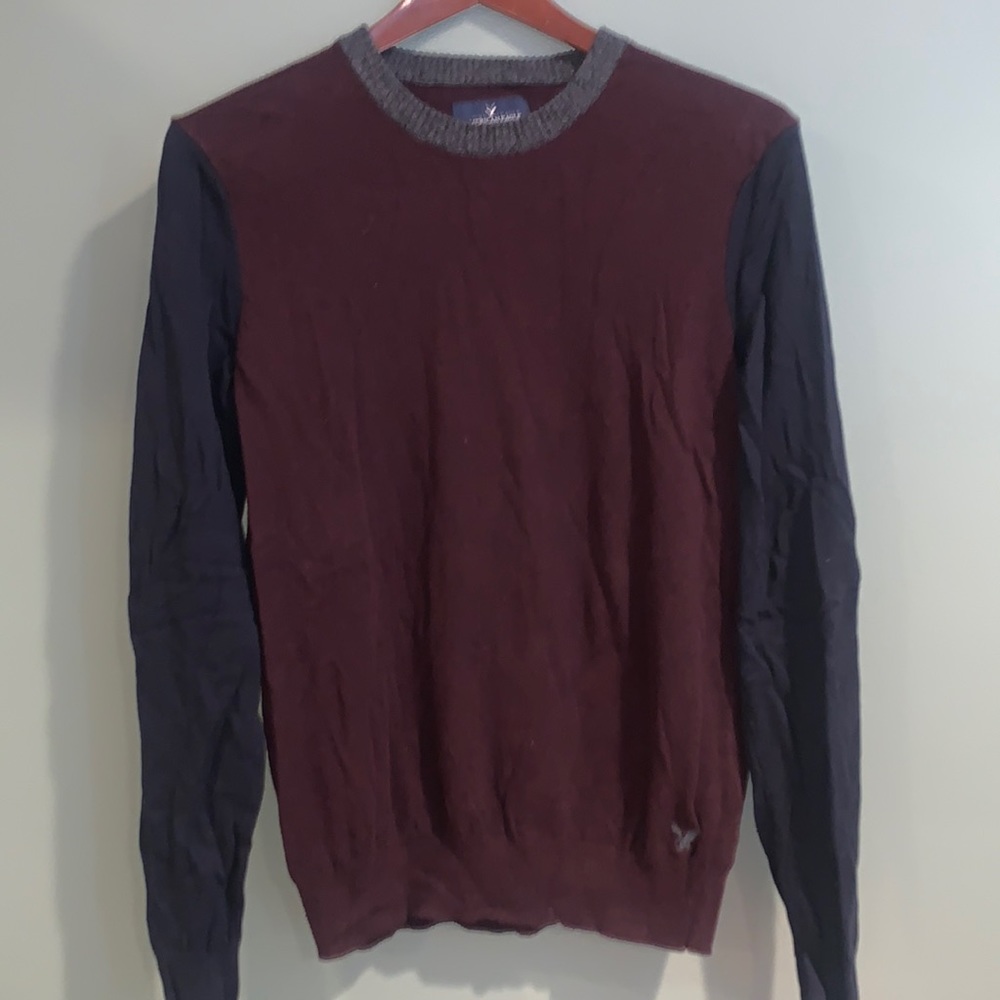 American eagle men size S classic fit sweater maroon blue grey